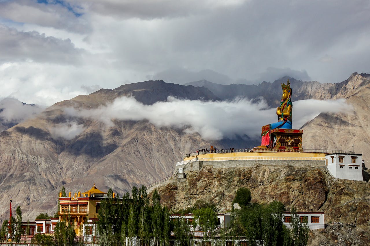 Tow Dhey Himalaya